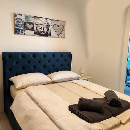 Apartman 1 Porec Esterno foto